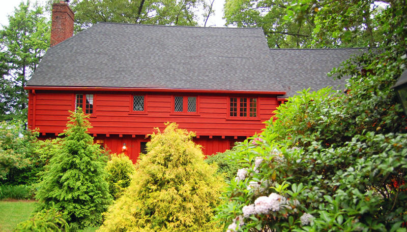 Murray Moss and Franklin Getchell's 1929 home in Hamden, Connecticut