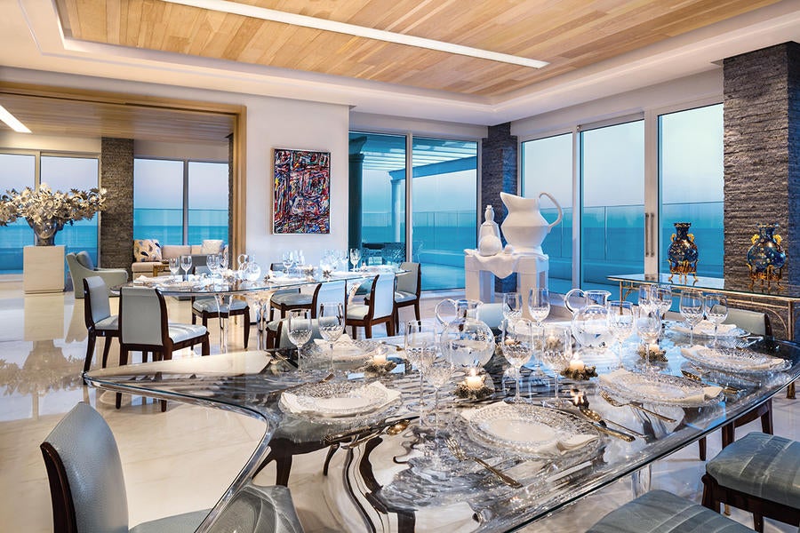 Cutting the rug: Do carpets have a place in the dining room? Cutting the rug: Do carpets have a place in the dining room?