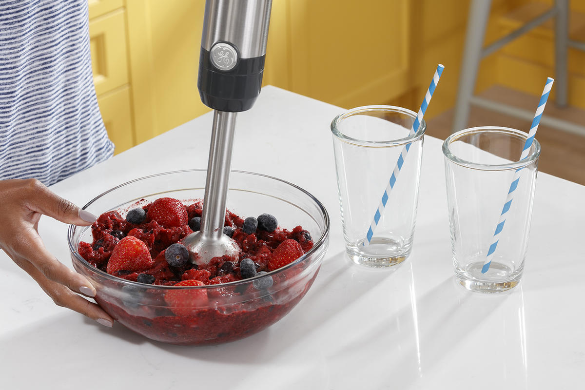 The immersion blender from GE's new line