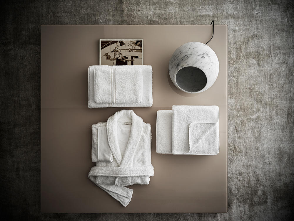 Pieces from Frette’s Unito bath collection