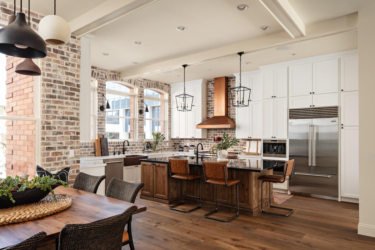 How this Arizona designer launched a successful career after 30 years ...