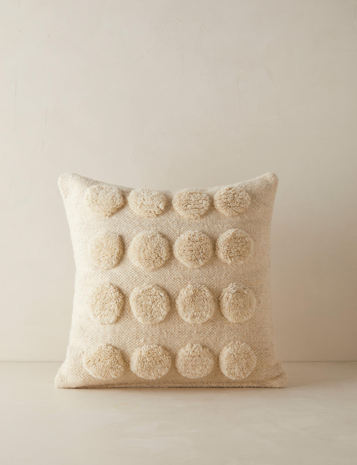 6 stylish throw pillows to upgrade a sofa or bedding scheme