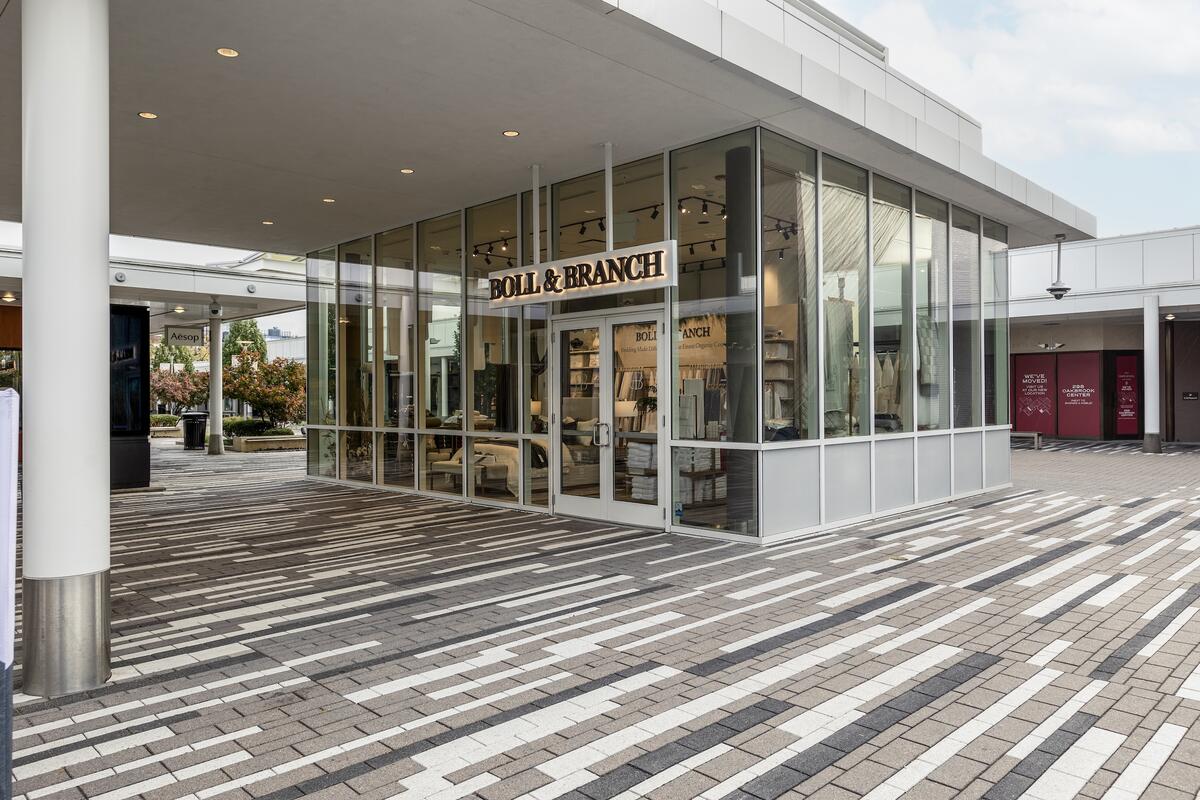 The new Boll & Branch location outside of Chicago, situated in a 778-square-foot glass cube