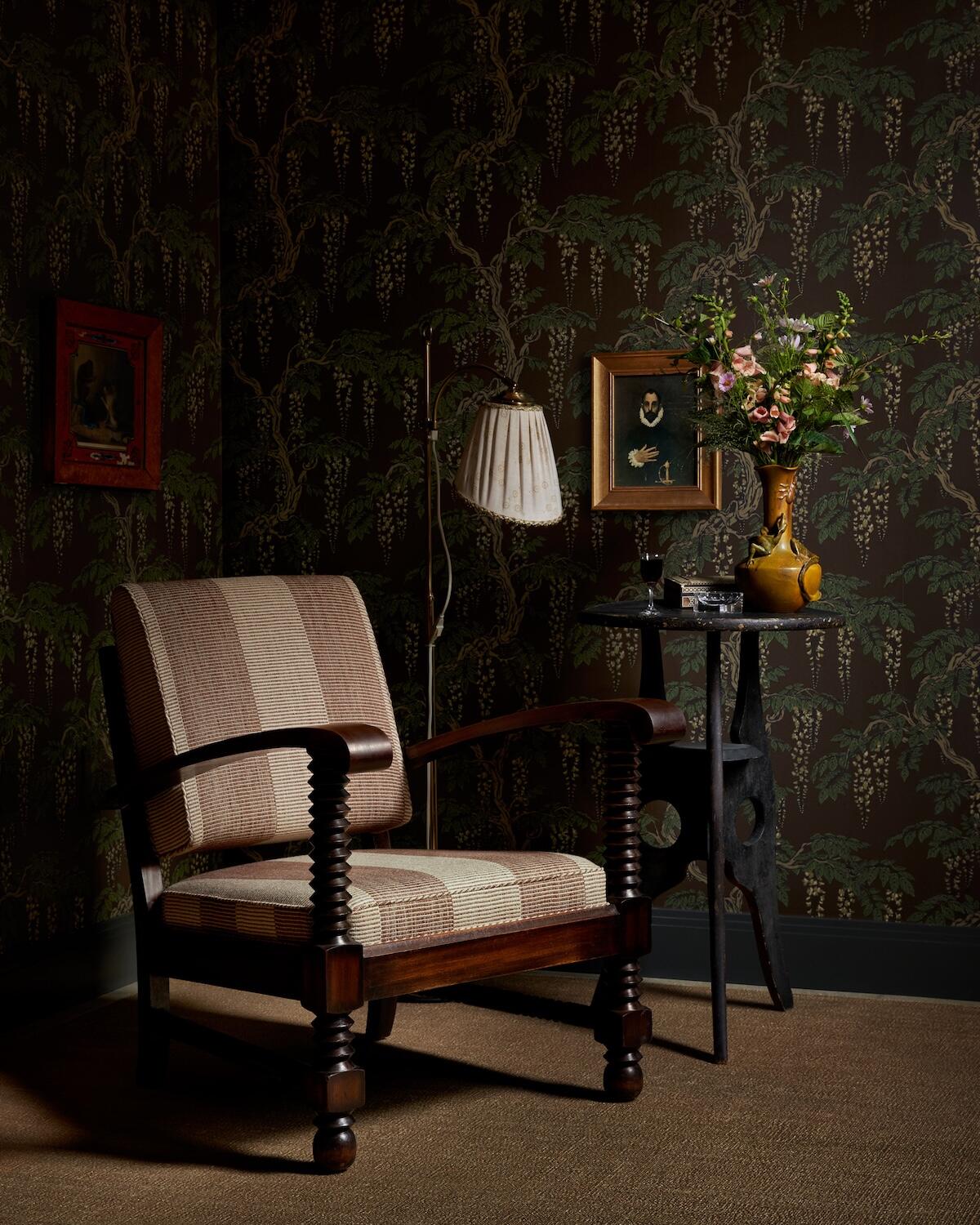 Zak+Fox’s new wallpaper line, Kelly Wearstler’s latest styles for Ann Sacks, and more