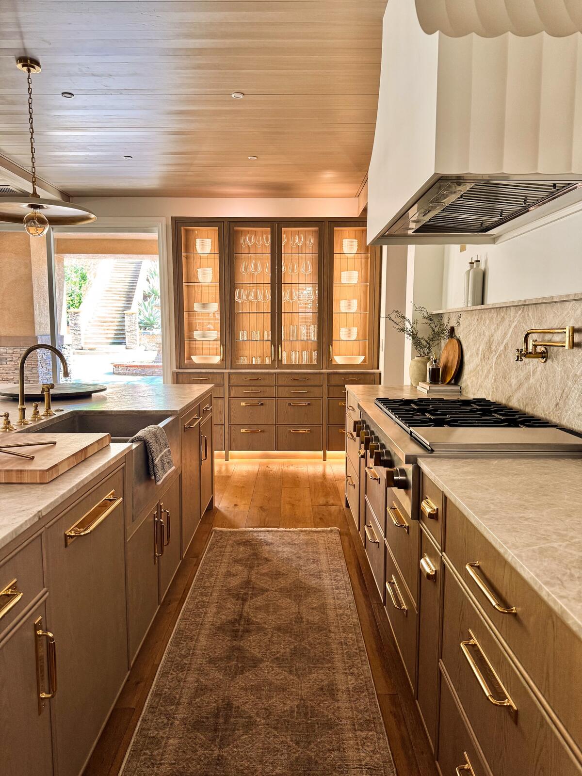 Cheers and fears greet Trump’s cabinetry tariffs