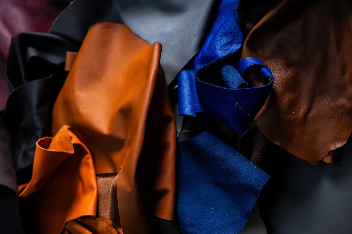 Framebridge collabs with Farrow & Ball, enviable intros from Pierre Frey, BAS Stone and more