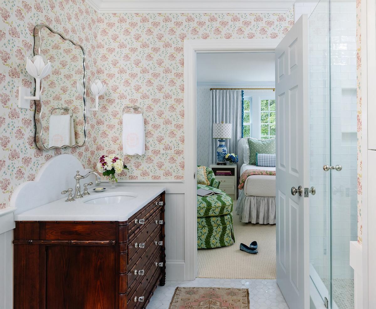 Fashionable looks from American Leather, Susan Clark’s craft-driven collab with Design Within Reach, and more