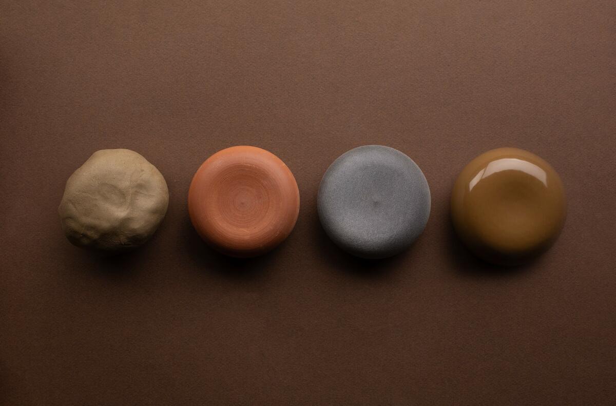 Fireclay Tile debuts in the bath category with colorful ceramic handles