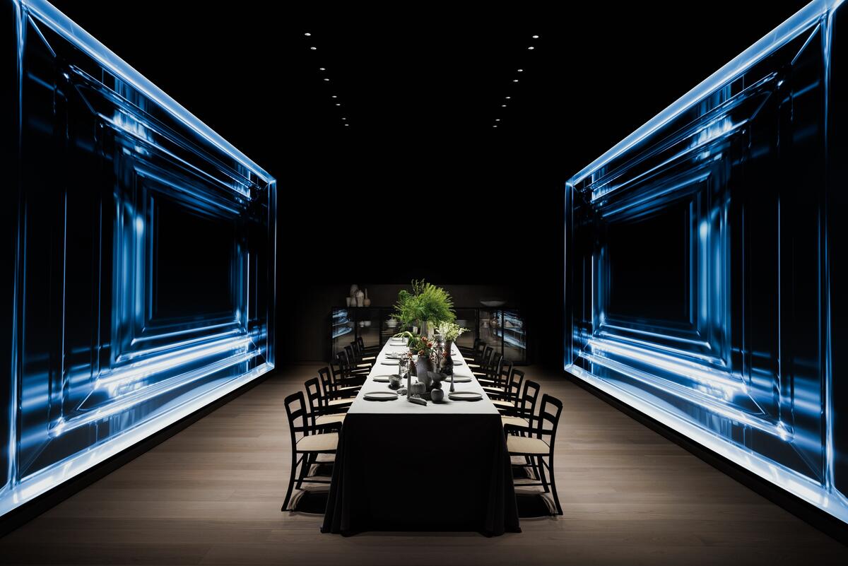 SKS unveils a showroom in Chicago, Eichholtz opens a new California outpost, and more