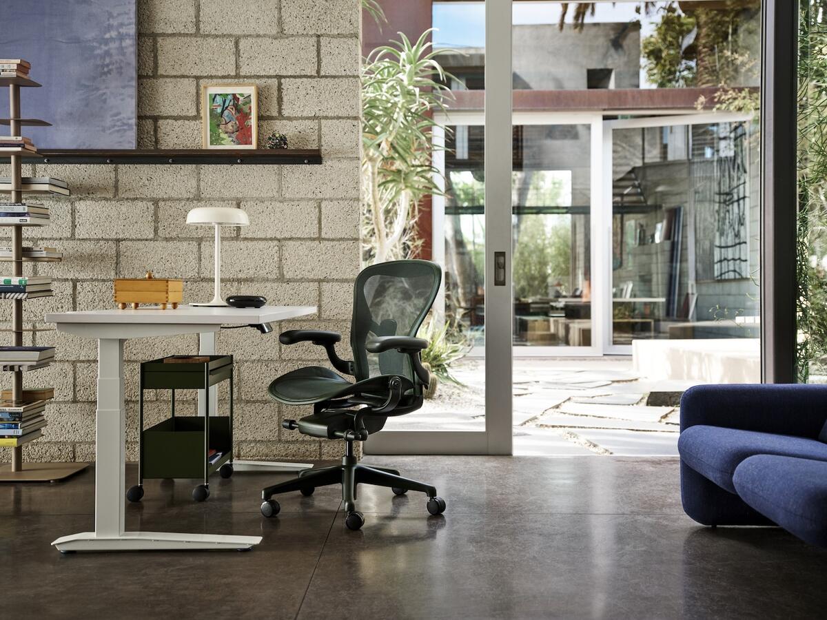Kelly Wearstler’s latest Lee Jofa Modern launch, GreenRow’s collab with the New York Botanical Garden, and more