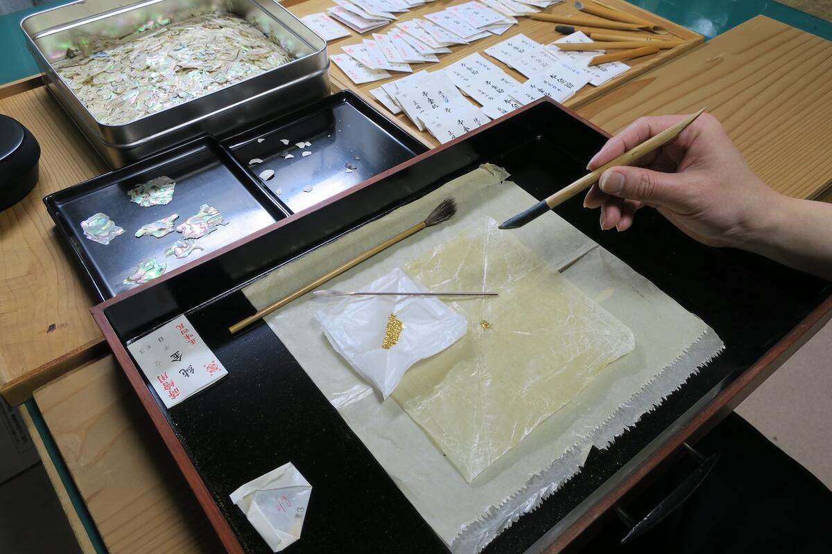This Japanese artist is reviving ancient lacquer techniques