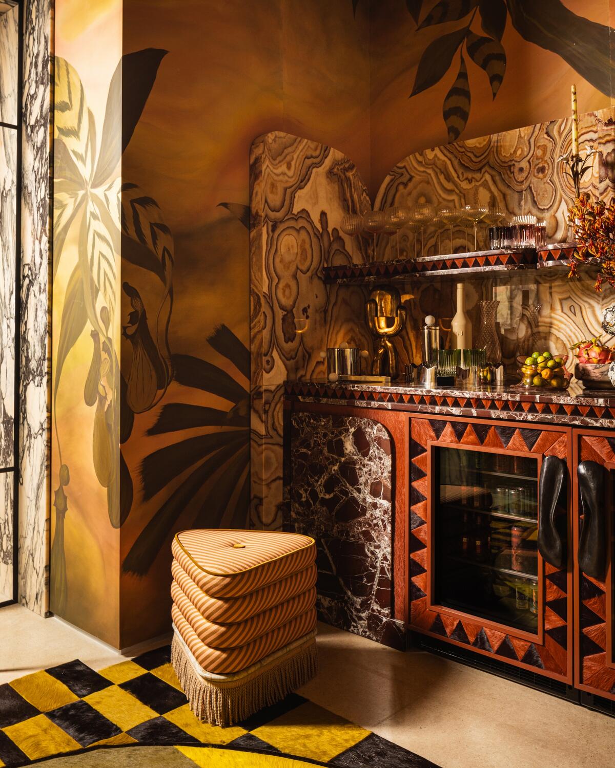 Moniomi Designs unveils Miami showroom, Aerin opens in East Hampton, and more