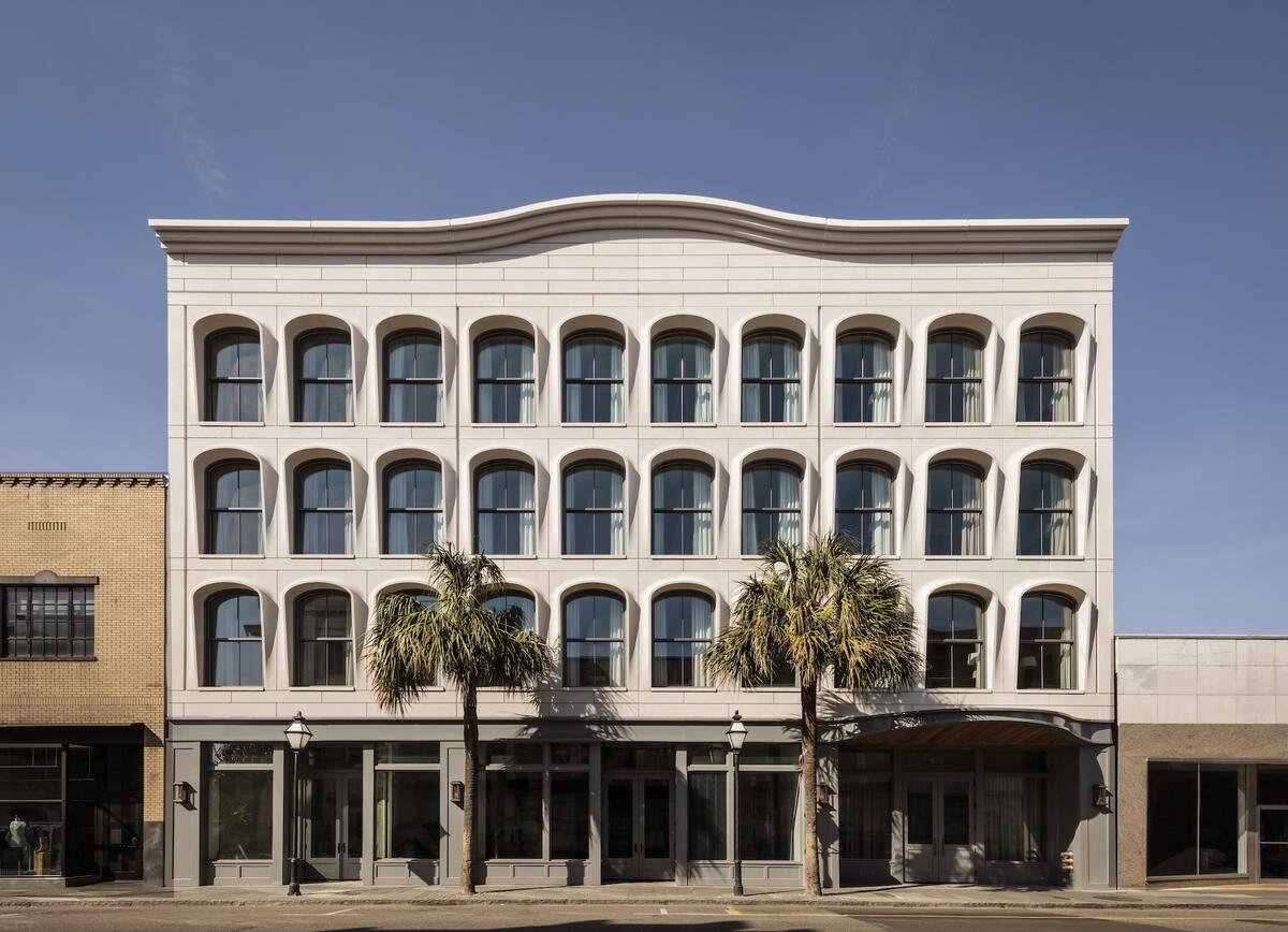 7 inspired designer picks from a graceful Charleston hotel