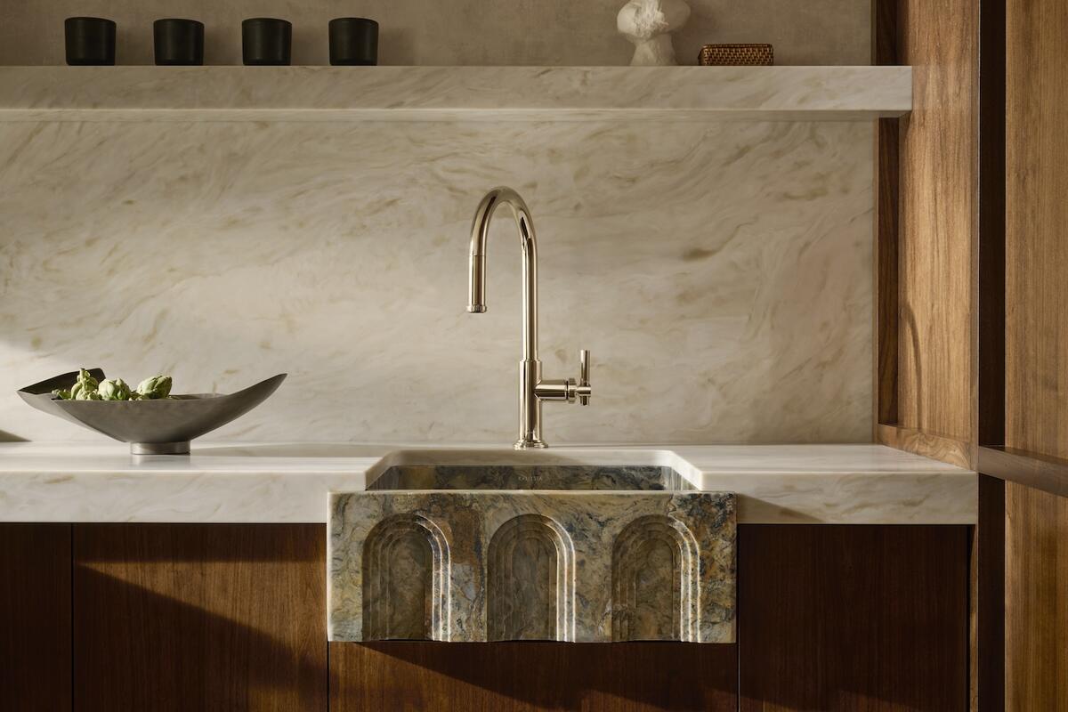 Kallista’s Central Park West pull-down kitchen faucet in Stainless by Robert A.M. Stern Architects 