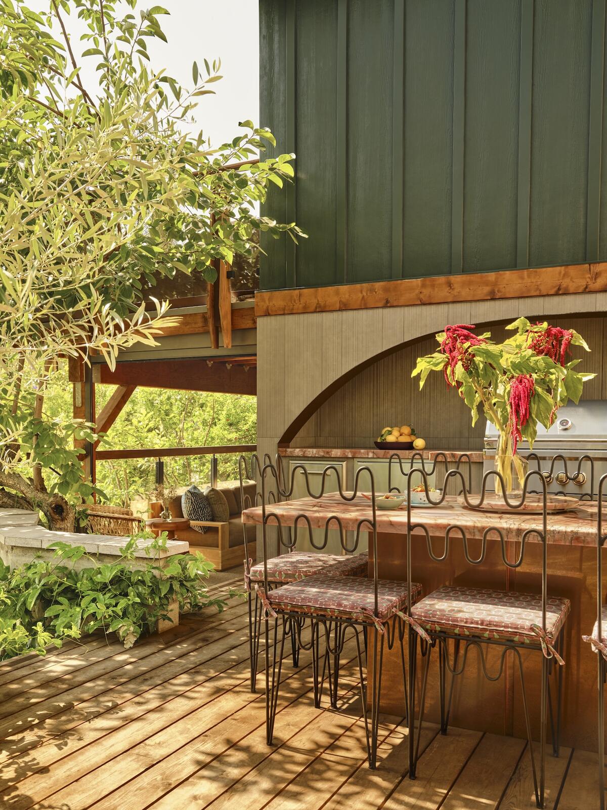 How Mandy Cheng designed an outdoor kitchen fit for a fish fry