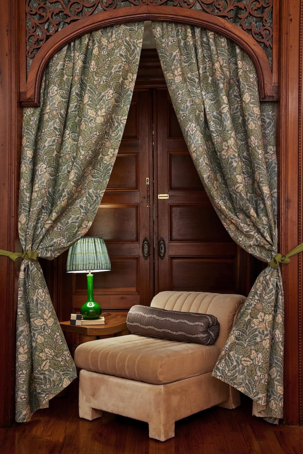 Eny Lee Parker’s latest looks for Lulu and Georgia, and captivating new collections from Schumacher, HBF Textiles and more