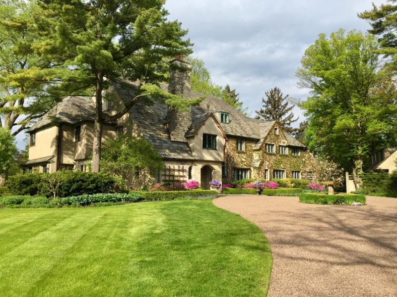 Lake Forest showhouse features Mark D. Sikes and 30+ designers