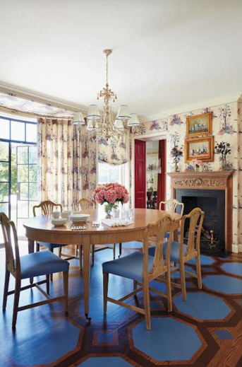 Dining room by Christopher Maya; courtesy Thomas Loof