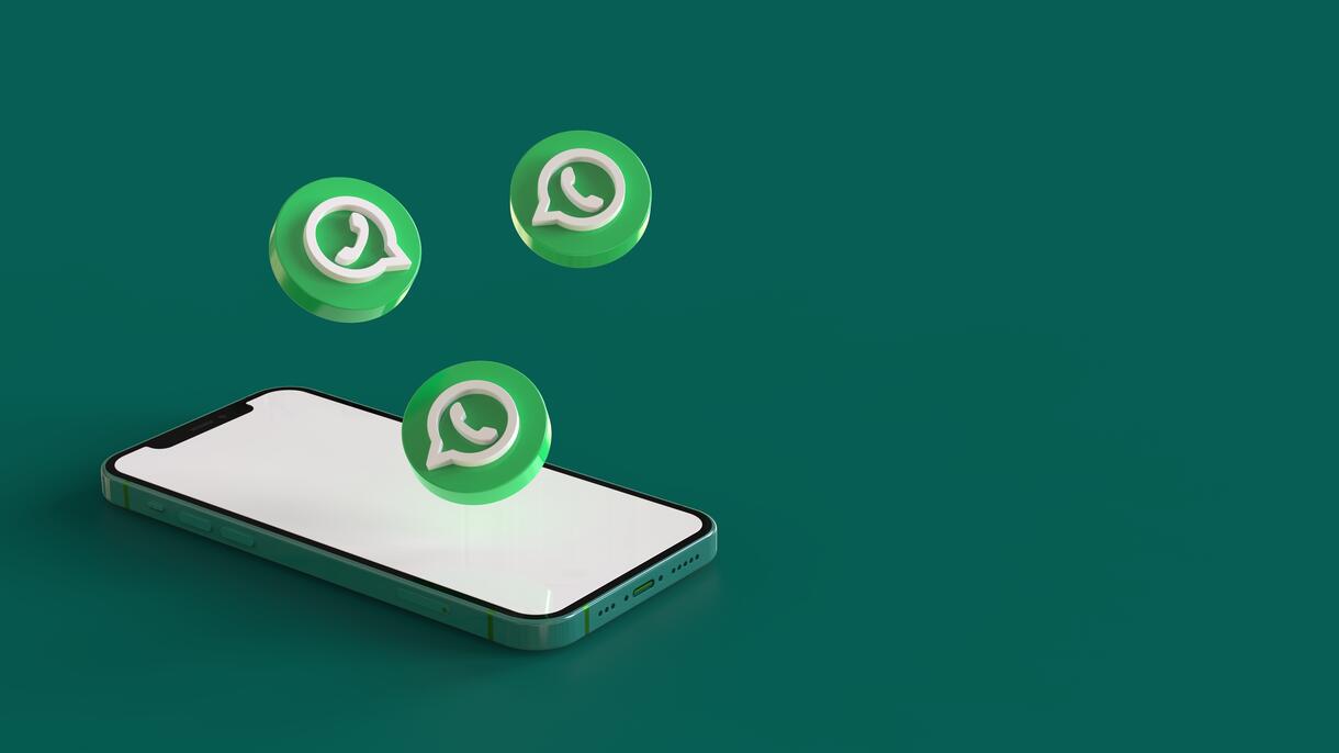 Why designers are hanging out on WhatsApp 