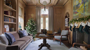 Ah lholidayhouse tishmillsinteriorsbobbyjonesstudy2 photobydavidchristensen copy