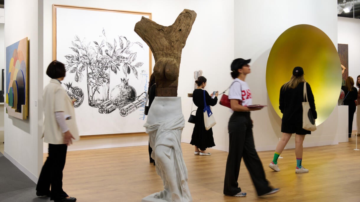 Web approx 30 x 20 cm abb24  public interactions  galleries  gall hires