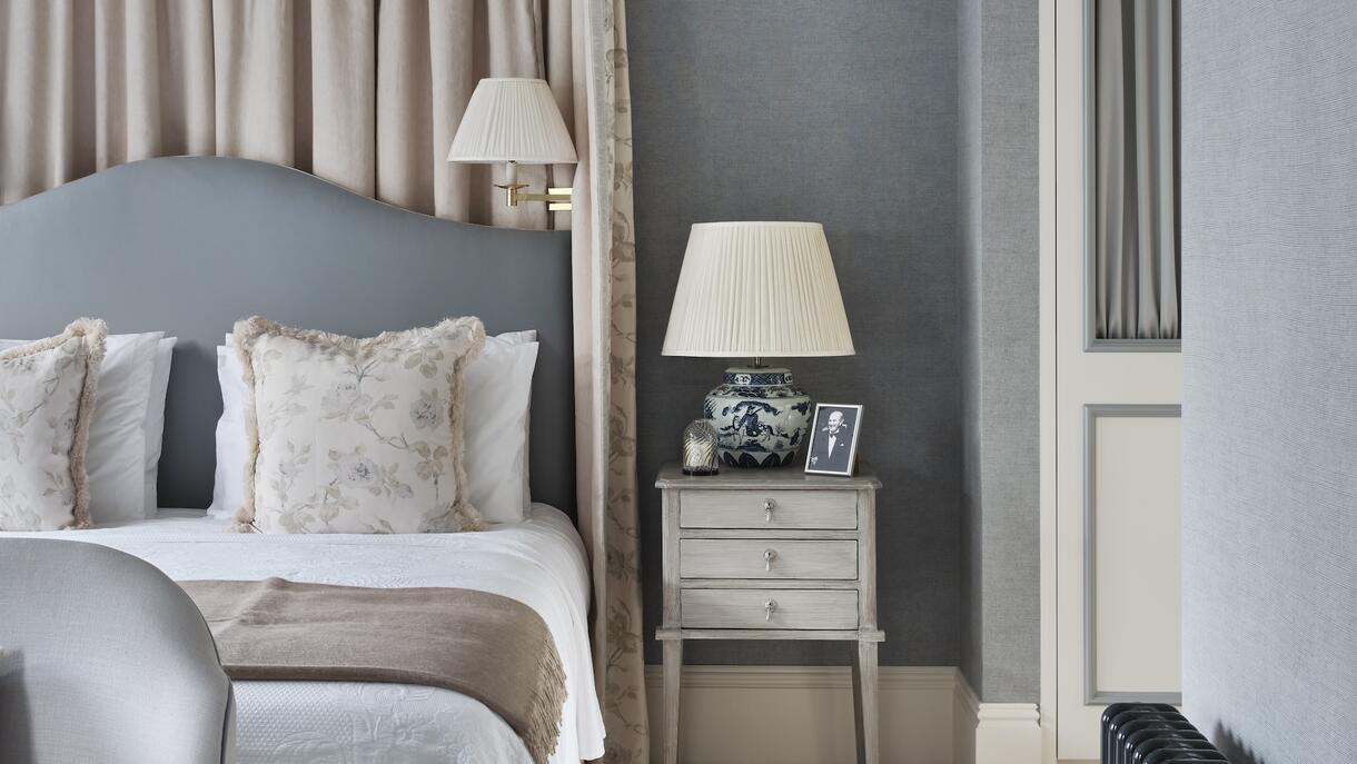 Rebecca hughes interiors  st john's wood town house  www.rebeccahughesinteriors.com %288%29