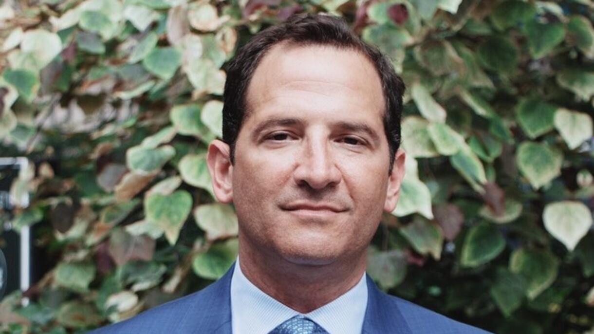 Seth kaplowitz portrait