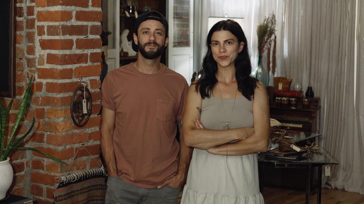 Ndp organic headshots t42 12