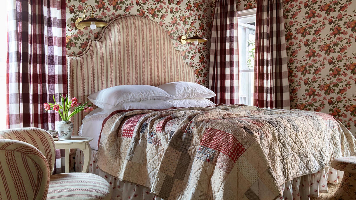 5   greenrow x the inn at serenbe   bedroom