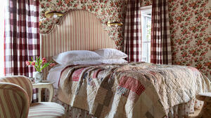 5   greenrow x the inn at serenbe   bedroom