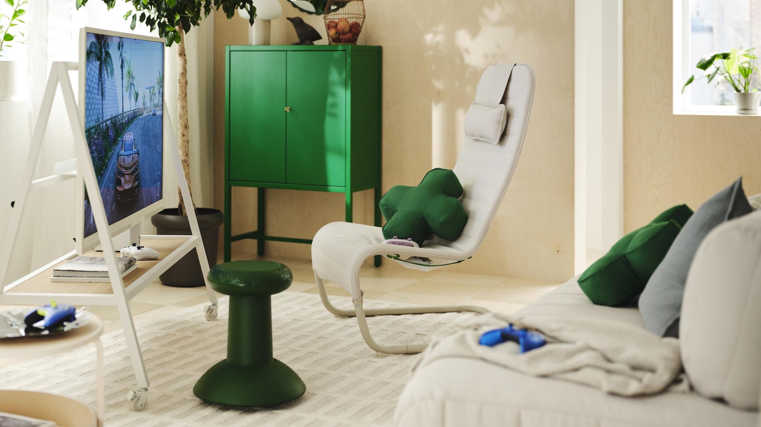 Sur La Table debuts a secondhand marketplace, the ‘great art transfer' is coming, and more