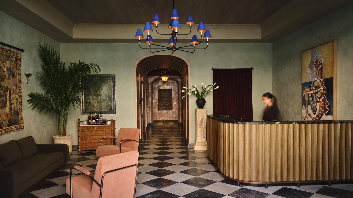 01814 00 nickelhotel photo frankfrances n6 med