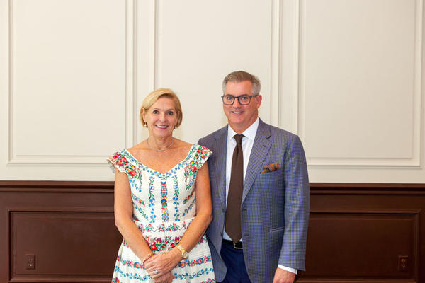 Summit co-hosts Mally Skok, a Rohl Auth Lux Designer Guild member, and
Greg Rohl