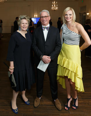 Katie Miner with 2019 Judges Bunny Williams and Roger Siefter