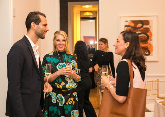 Élitis’s Olivier Thienpont and Elle Decor’s Karen Marx chatted with Paris Forino during cocktail hour