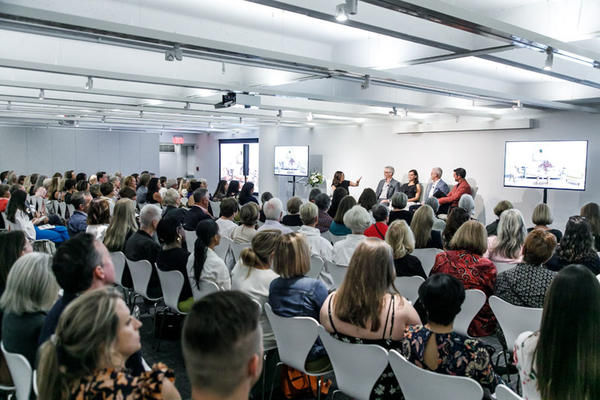 It’s a full house for the ‘Keep It Chic’ panel featuring moderator Pamela Jaccarino of Luxe Interiors + Design and design duos Klaus Baer and Rush Jenkins of WRJ Design and Jesse Carrier and Mara Miller of Carrier and Company.