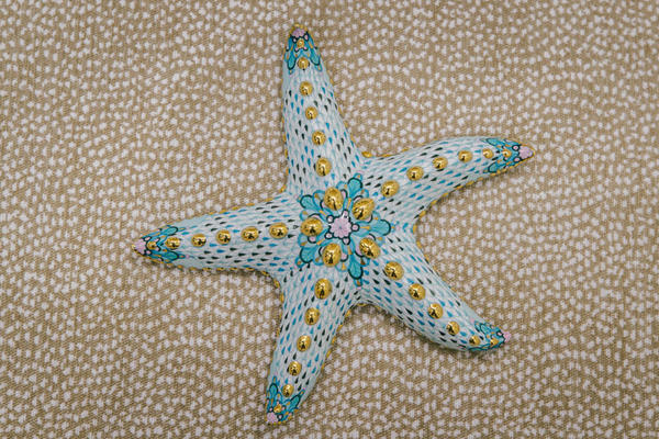 A starfish figurine by Herend