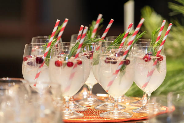 Mistletoe Kiss cocktails were served.
