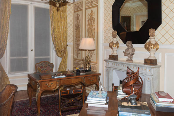 The study in Timothy Corrigan's Paris apartment