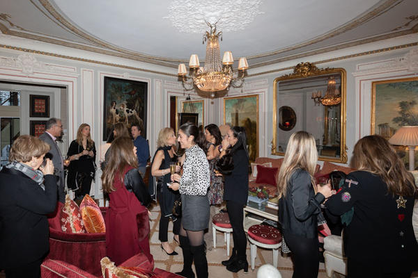 Timothy Corrigan hosted the ASID NY Metro Paris Experience group in his beautiful Paris apartment.