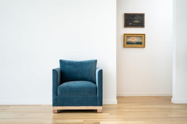 Mapleton Chair in velvet
