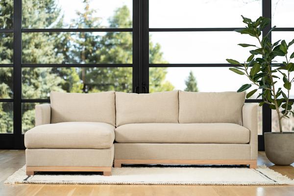 Mapleton Chaise Sectional in linen