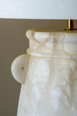 Detail of the Chineham table lamp in Alabaster

