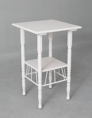Colbury table in White
