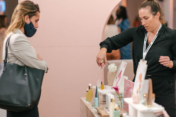 At Runway Ready At Home by Universal Furniture, guests enjoyed a selection of products from Miranda Kerr’s skin care collection, Kora Organics.