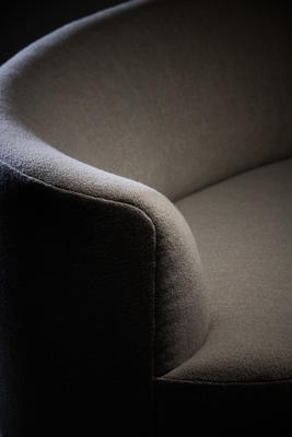 Sleek yet organic design that shines with over 2000 in-stock upholstery fabrics.