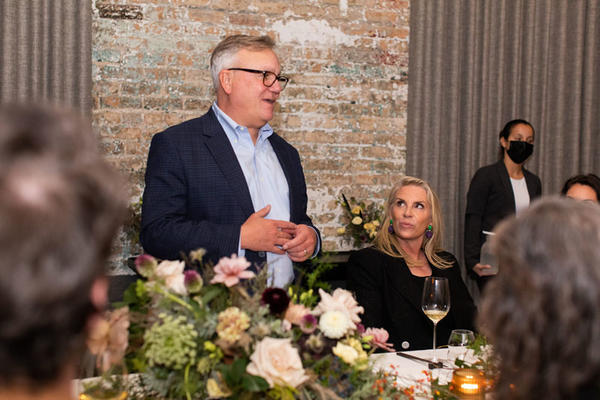 The Shade Store CMO Michael Crotty gave a speech at the dinner.