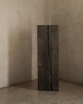 The Charcoal pedestal