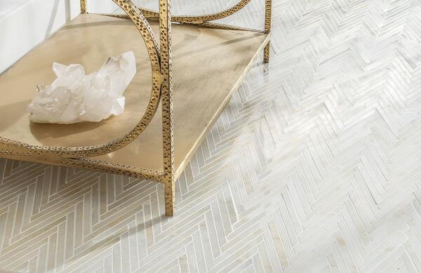 Twill, in polished Cloud Nine, is a hand-cut mosaic from the Studio Line by New Ravenna.