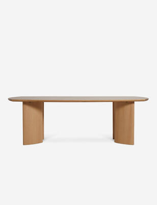 Elle dining table